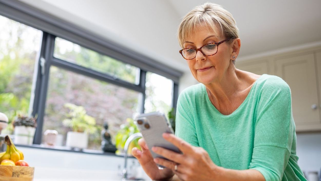 Mobile application security for scheduling apps