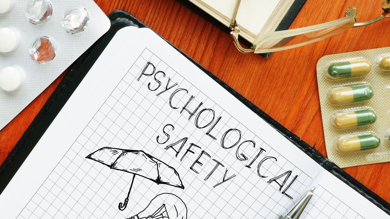 Emergency Protocol Enforcement: Shift Management Safety Guide – myshyft.com