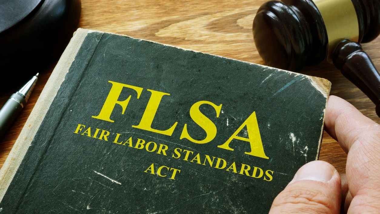 labor law posters requirement des moines iowa